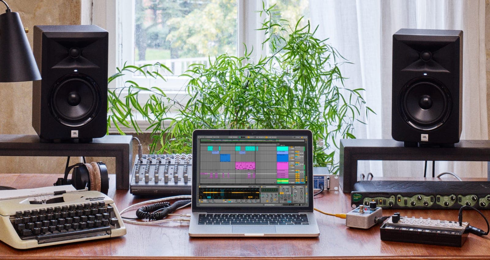 Certified Electronic Music Producer Program | Barcelona
