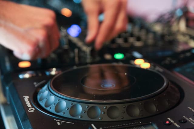 Electronic Music DJ